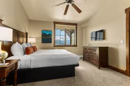 Grand Lodge on Peak 7 - 1 bedroom - Image 5