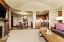 Grand Lodge Peak 7 - 2 bedroom - Image 2