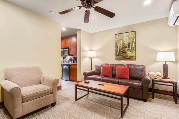 Grand Lodge Peak 7 - Suite - Image 5