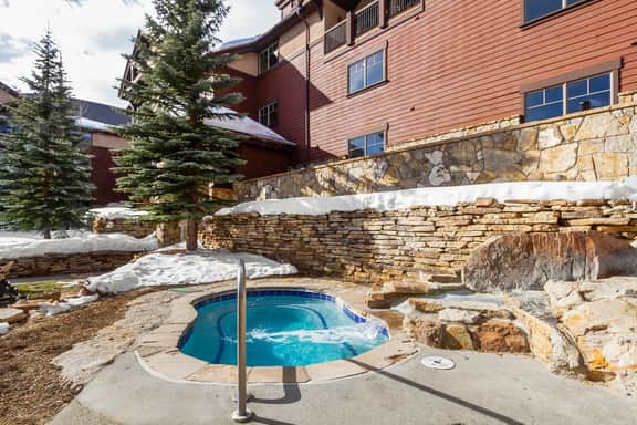 Grand Timber Lodge - 2 Bedroom - Image 3